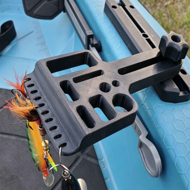 Tスロットマウント釣り道具収納ケースカヤック用頑丈なルアーオ - Fishing Kayak Crate のレビューと価格